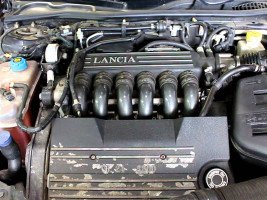 Профессиональный Чип тюнинг двигателя Lancia Thesis