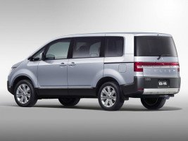 Профессиональное удаление катализатора Mitsubishi Delica